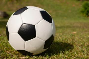 调皮梅西在模仿斯卡在2022年世界杯决赛对阵法国前最后一次会议上的“哭泣方式”获得第一名！｜B…